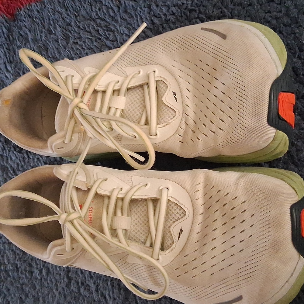 Altra Via Olympus 2 Running Shoes - Picture 2 of 9